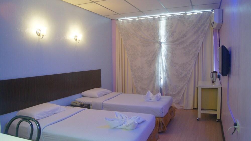 Hotel Hsiang Garden Sandakan Ngoại thất bức ảnh